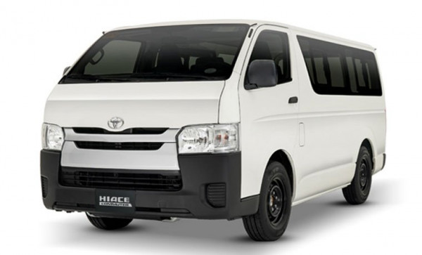 TOYOTA HIACE Commuter